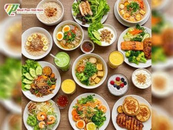 Thực đơn giảm cân ngon gồm các món cháo yến mạch, bún chả, phở gà không mì,gỏi cuốn tôm, thịt bò xào